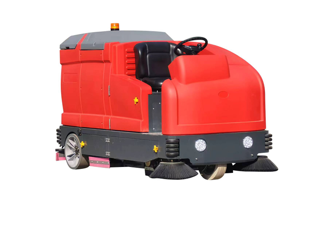 Driving Combination Sweeper-scrubbers