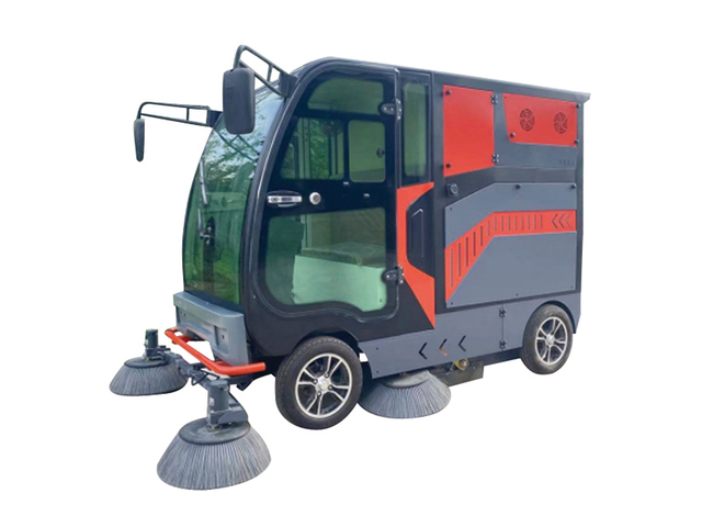 Piloted Sweeper M2400
